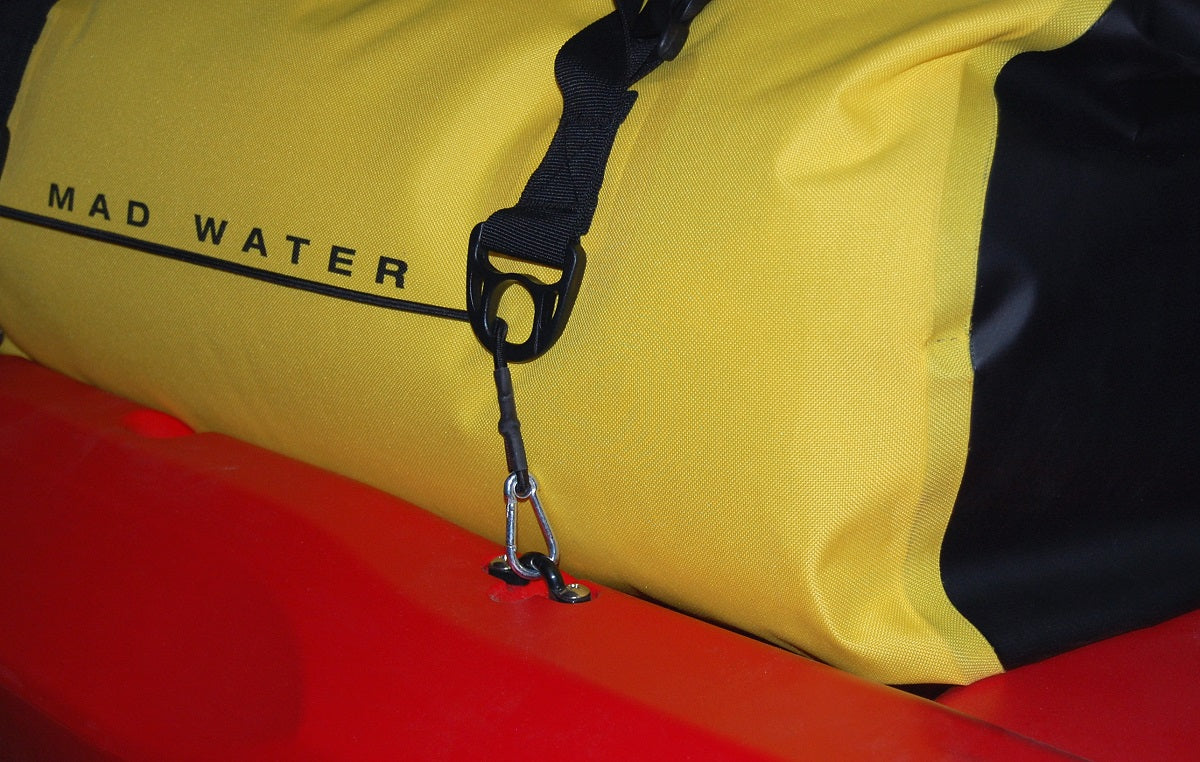 Carabiner Bungee 4pc Kit with a yellow duffel